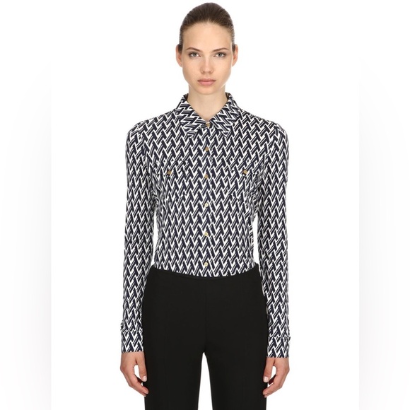 Tory Burch Monogram Print Silk Blend Button Down Shirt Navy Cream Size Small - Picture 1 of 10